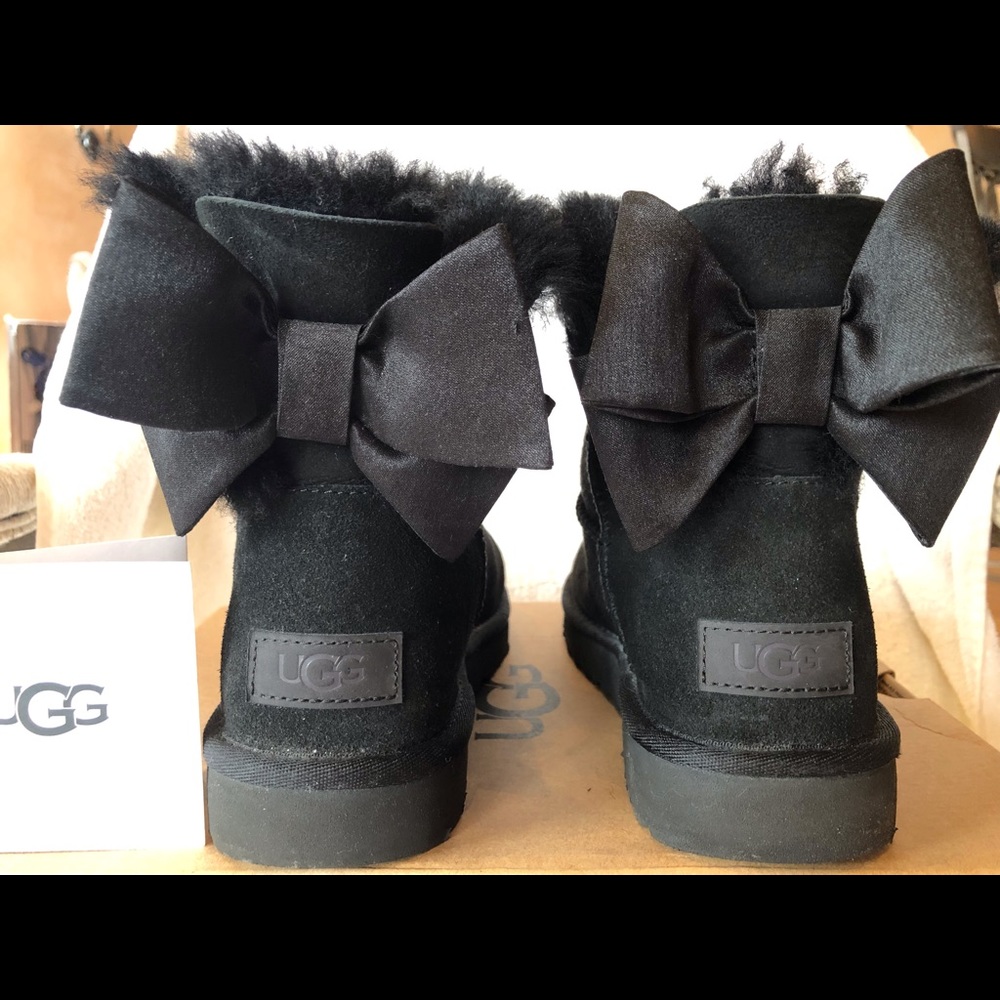 Ugg Mini Bailey Bow